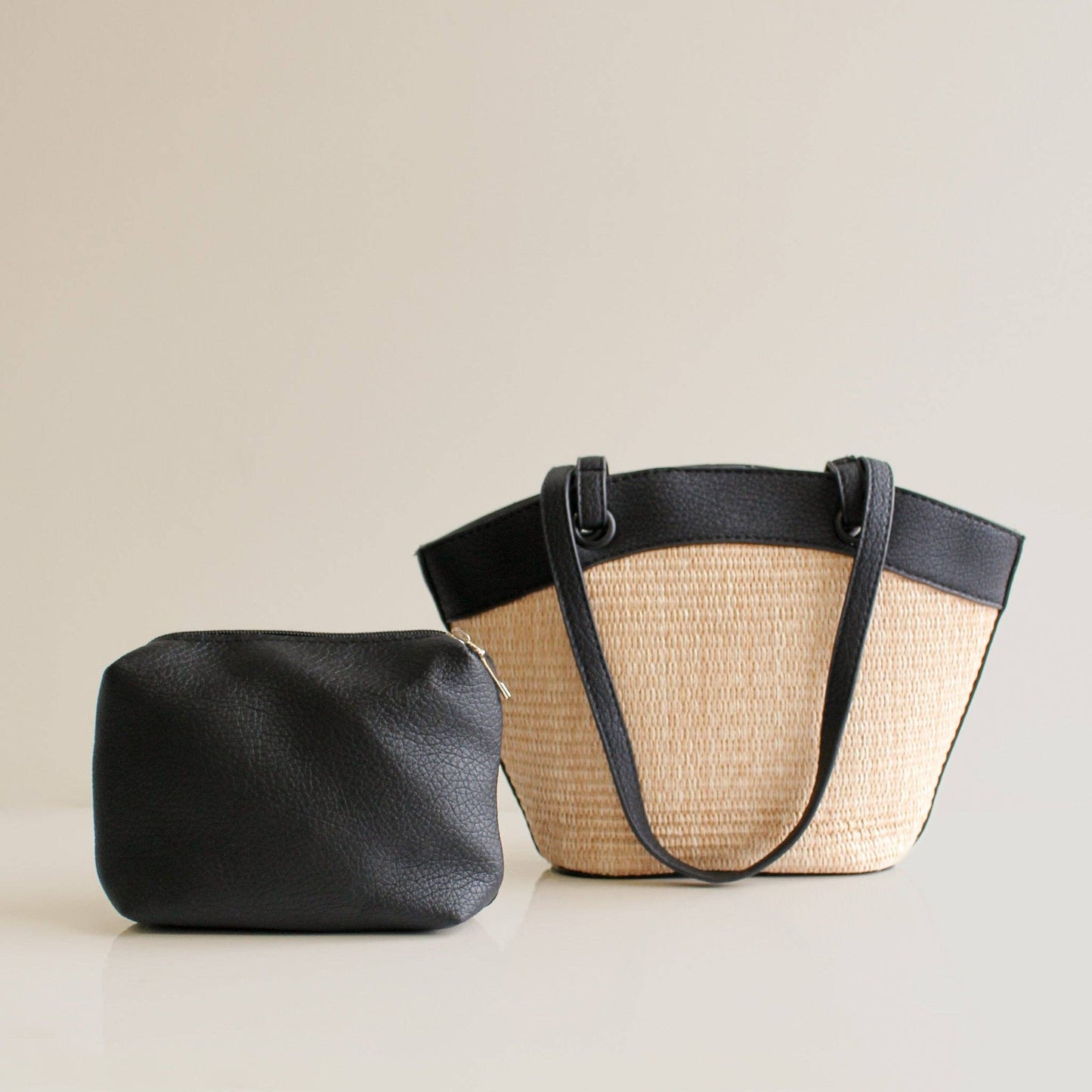La-a SOLE - Olivia Shoulder Bag | Black