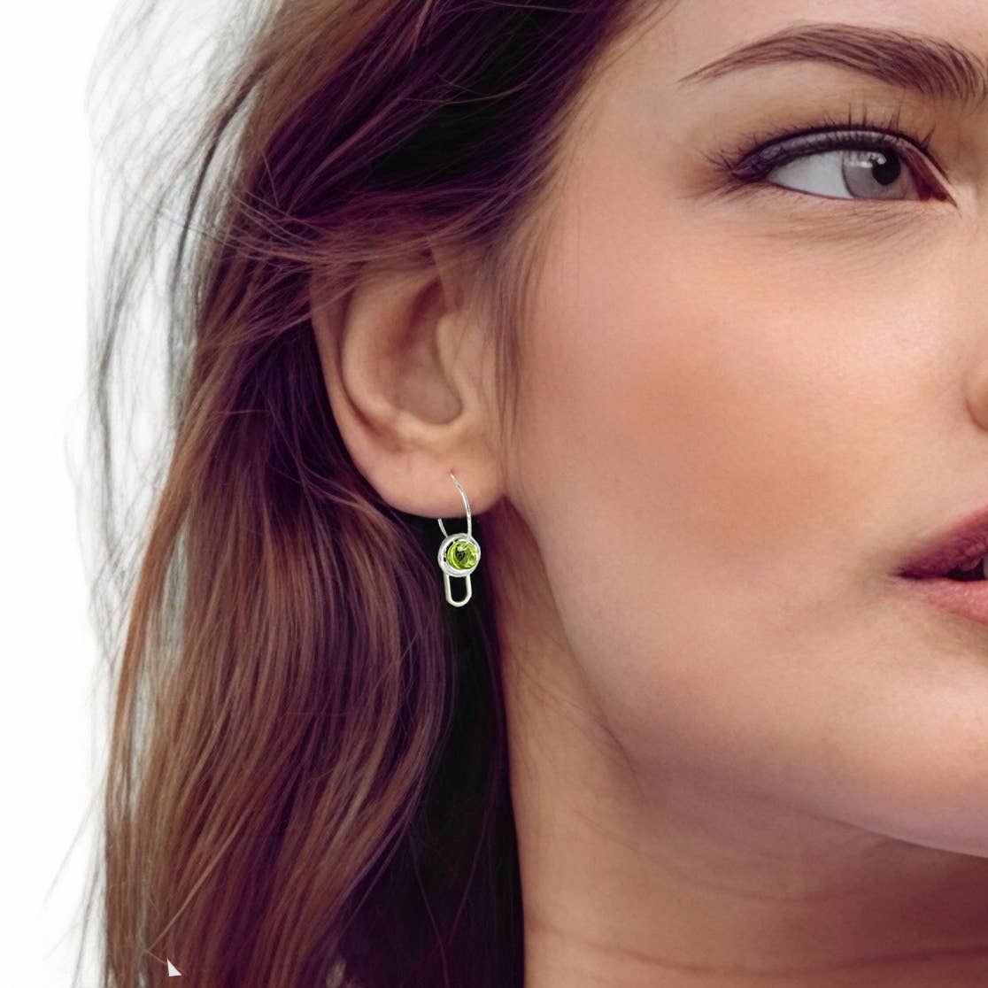 PC25  - Earrings come with 9 interchangeable colours. 