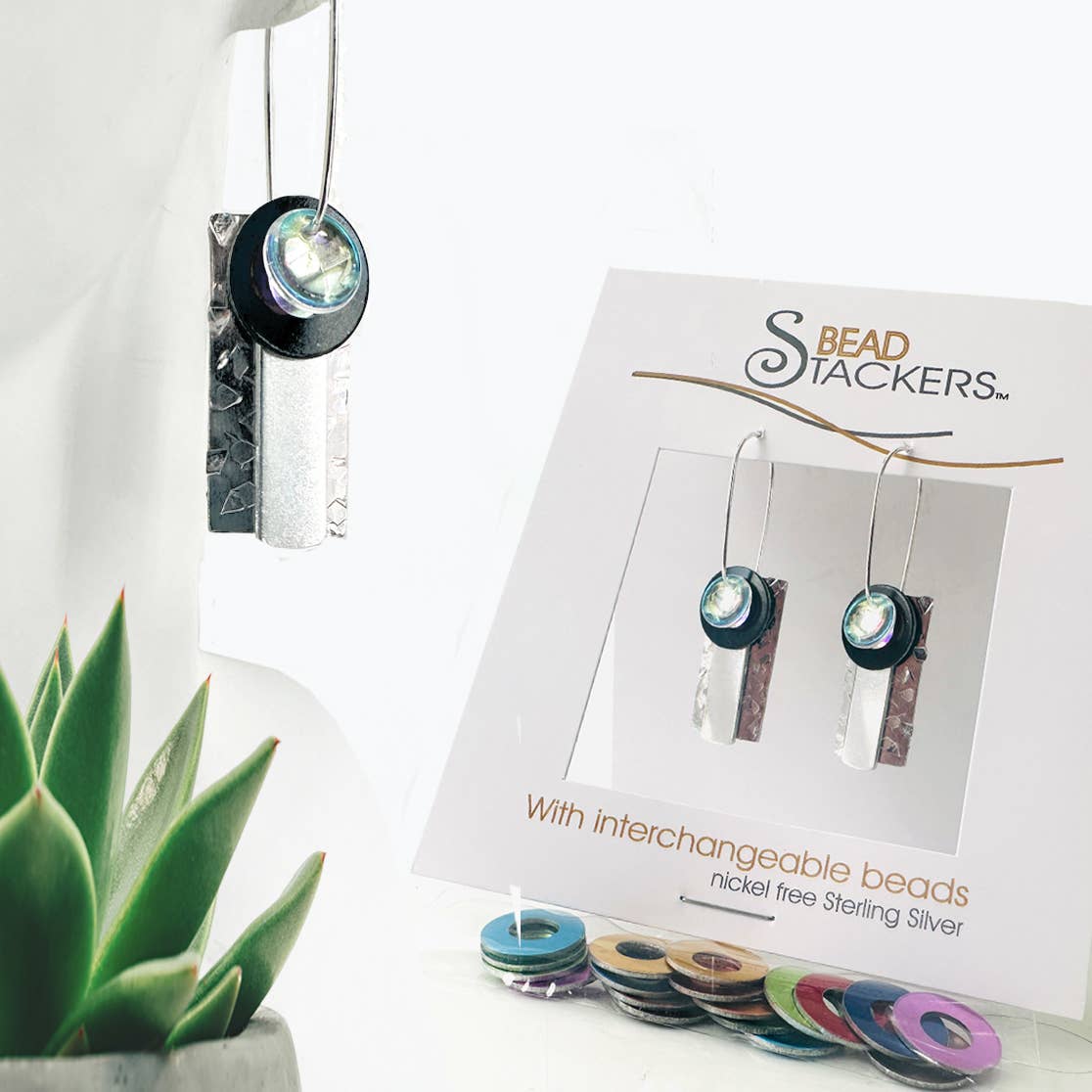 RTWA42 - Earrings come with 9 interchangeable colours.