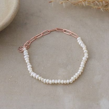 Alyssa Bracelet - White Pearl