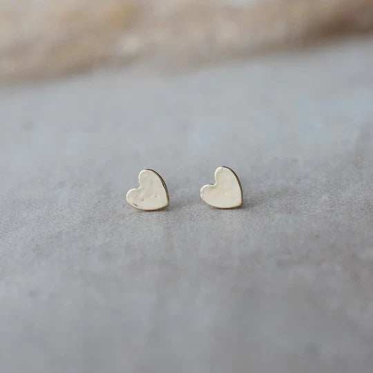 Amado Studs