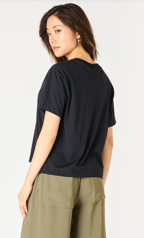 Essential Tee