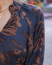 Load image into Gallery viewer, Boho Smocked Top
