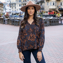 Load image into Gallery viewer, Boho Smocked Top

