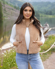 Load image into Gallery viewer, Camel Puffer Vest
