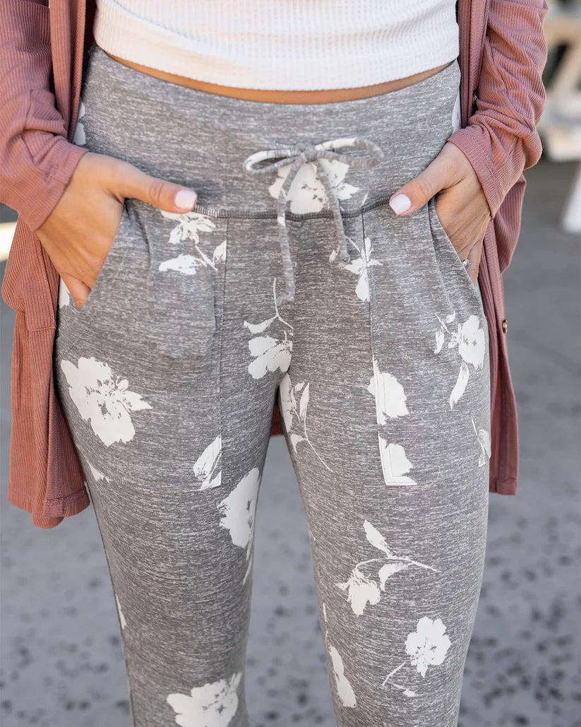 Cropped Summer Weight Live-In Loungers
