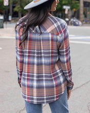 Load image into Gallery viewer, Favourite Button Up Top
