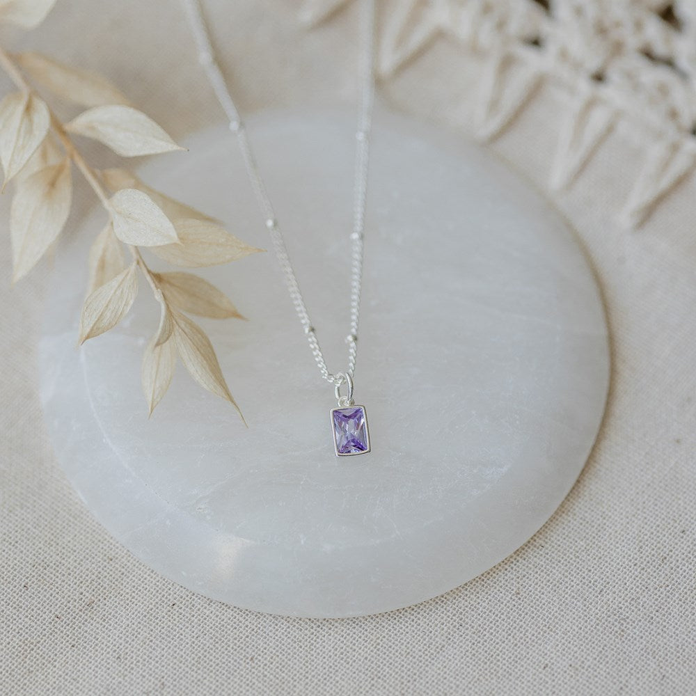 Glim Necklace