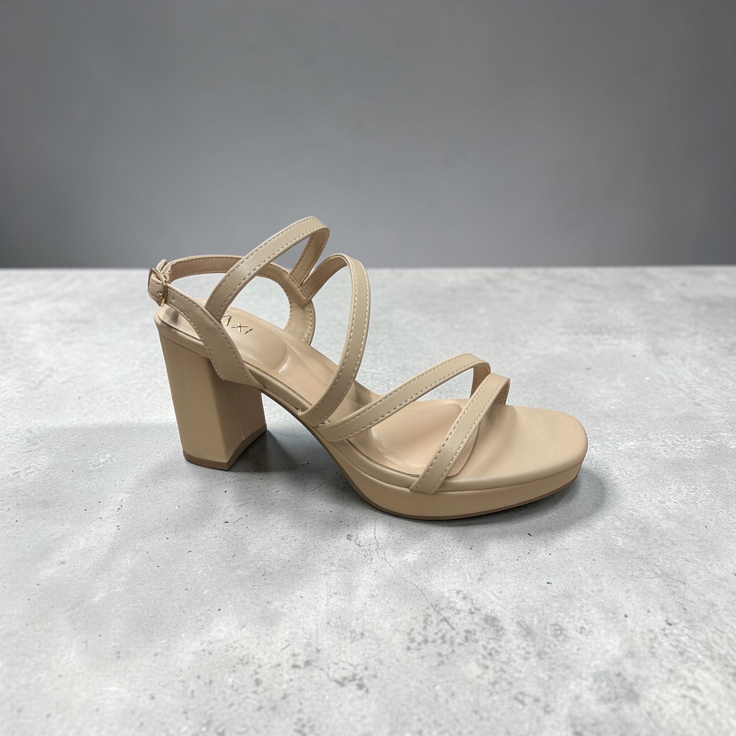 Claudia 01 Dress Shoe