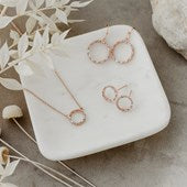 Kin Necklace