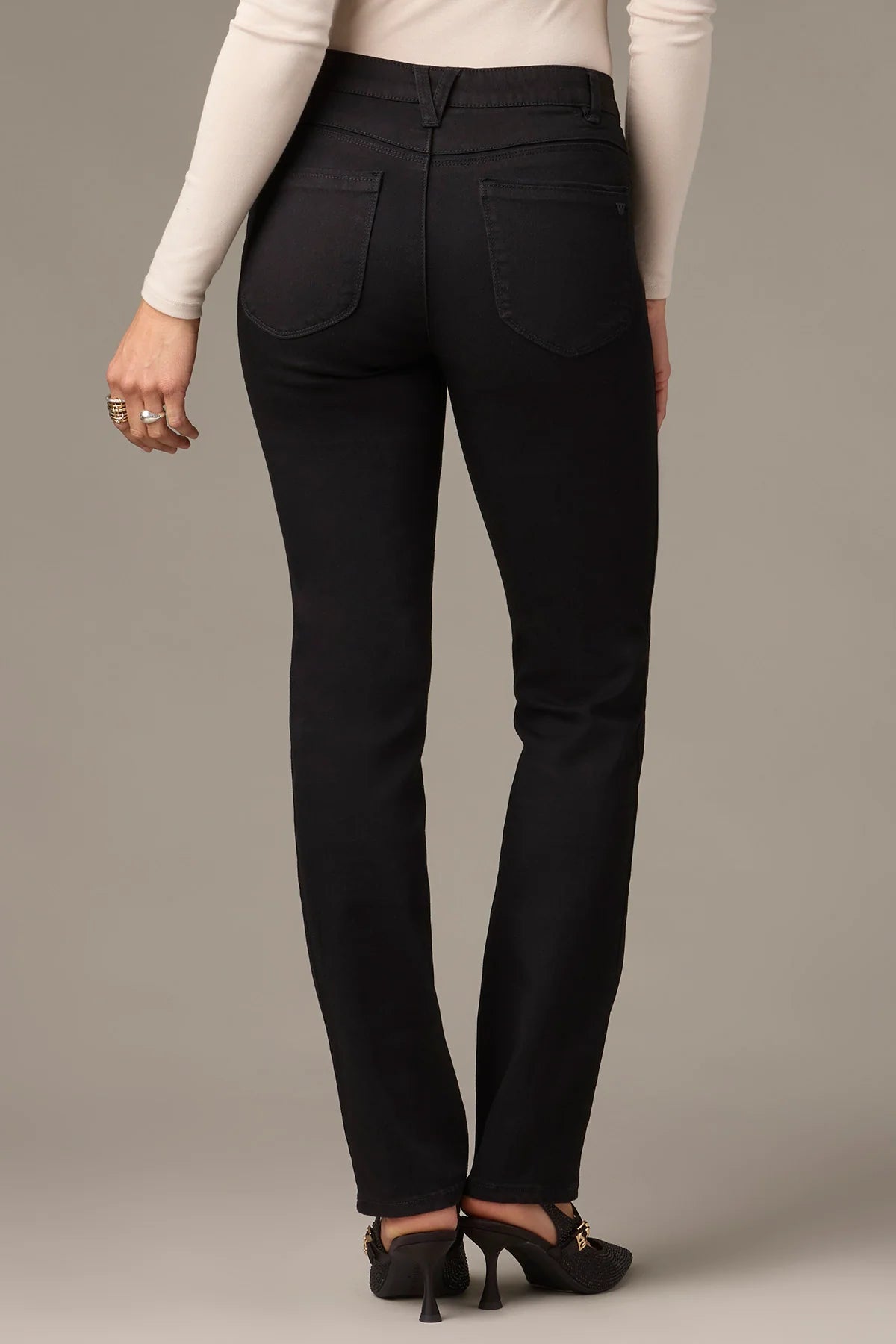 Sawyer Mid-Rise Straight Leg Jeans in Black