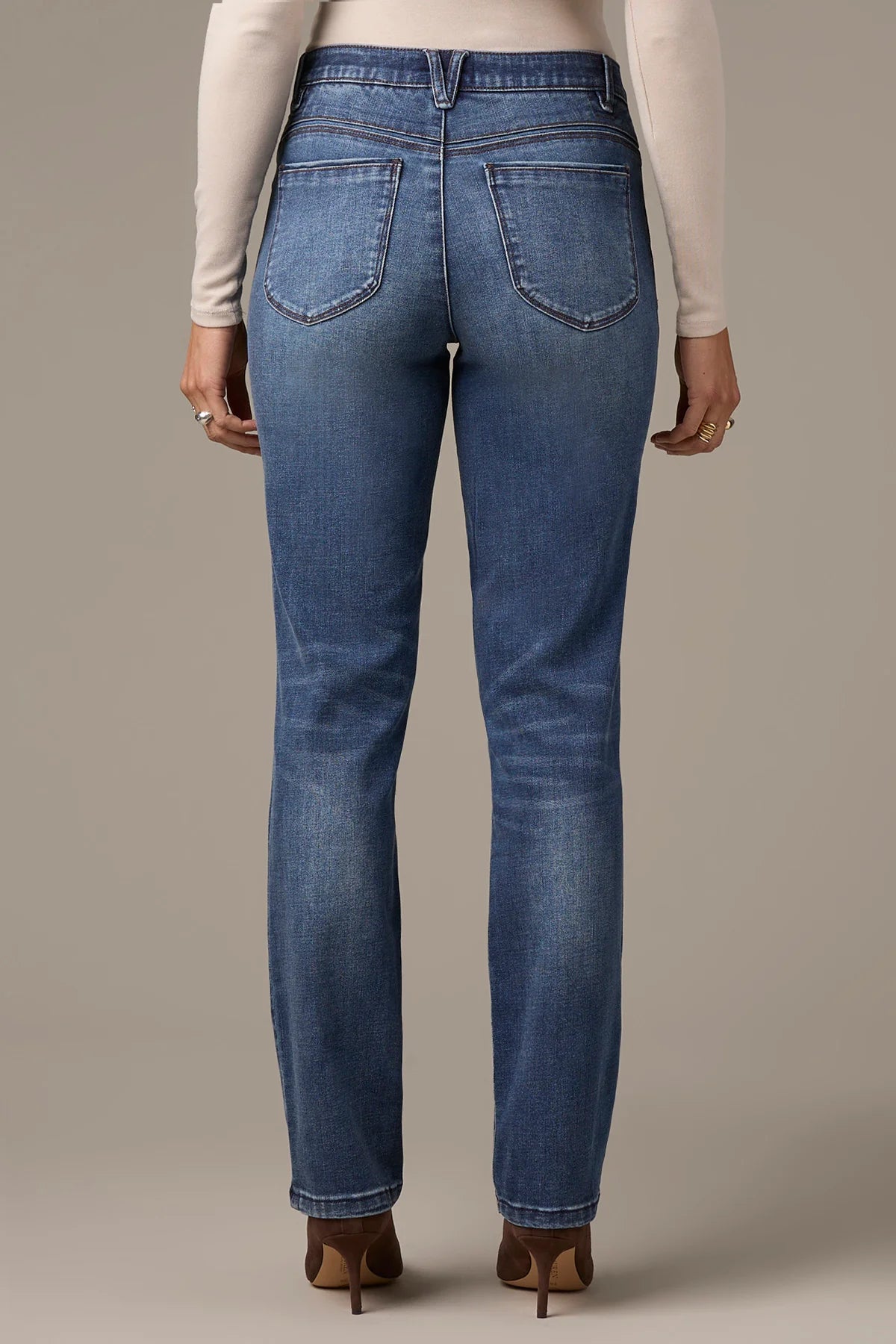 Sawyer Mid-Rise Straight Leg Jeans in Indigo Artisanal Wash P2561WE1D