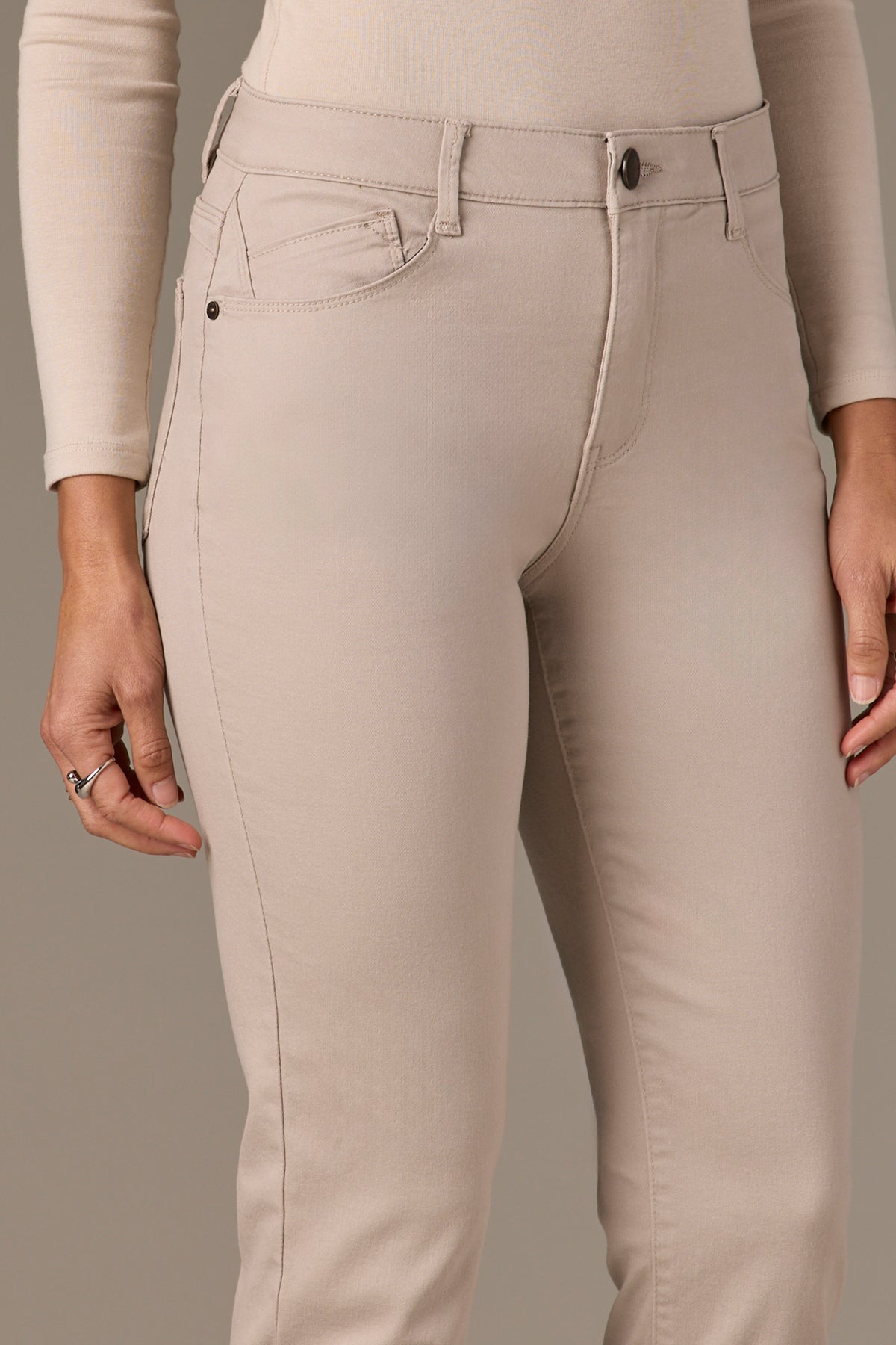 Logan High Rise AB Solution HR Skinny W/Slit