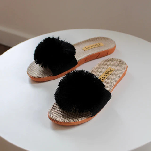 Pom Pom Slides