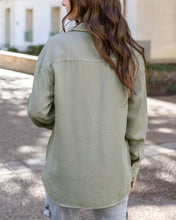 Load image into Gallery viewer, tencel lyocell utility shirt jacket
