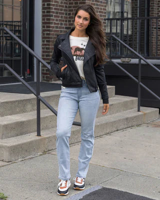 vintage fit any day graphic tee
