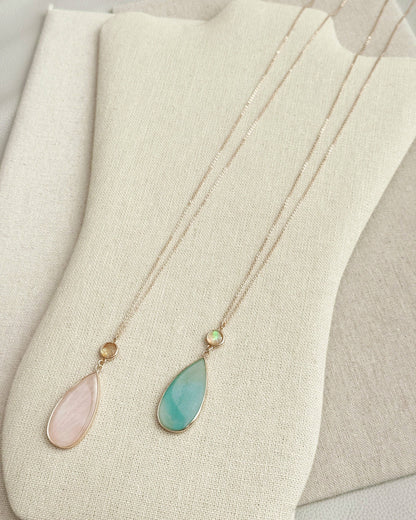 Semi-Precious Stone Teardrop Shell Pendant Gold Necklace 88771