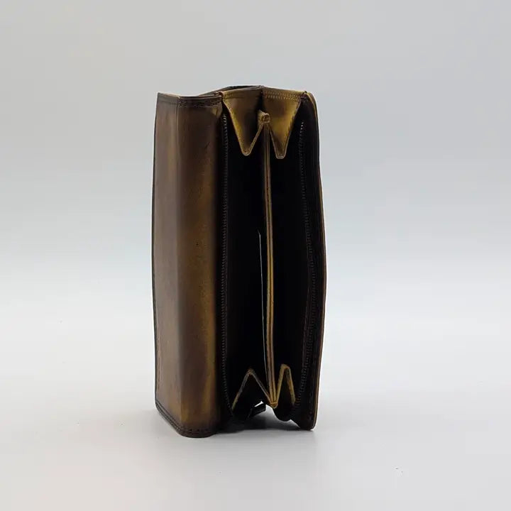 The Lindsay Wallet