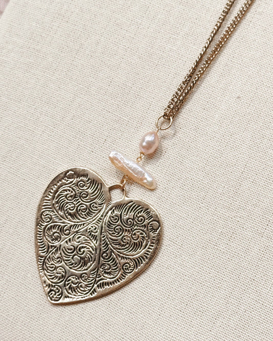 Keshi Pearl Large Heart Pendant Necklace 2413430