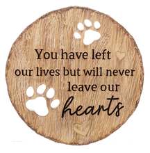 Load image into Gallery viewer, Pet Memorial Garden Round Stepping Stone
