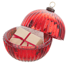 Load image into Gallery viewer, Faceted Glass Ornament Trinket Box

