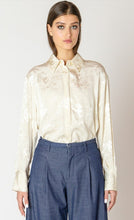 Load image into Gallery viewer, Jodi Button Up Blouse 2623707
