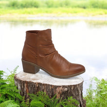 Load image into Gallery viewer, Everly Talia Leather Boots
