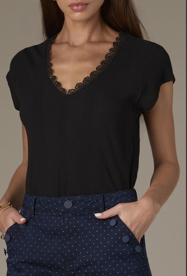 Cap Sleeve V-neck w/Lace