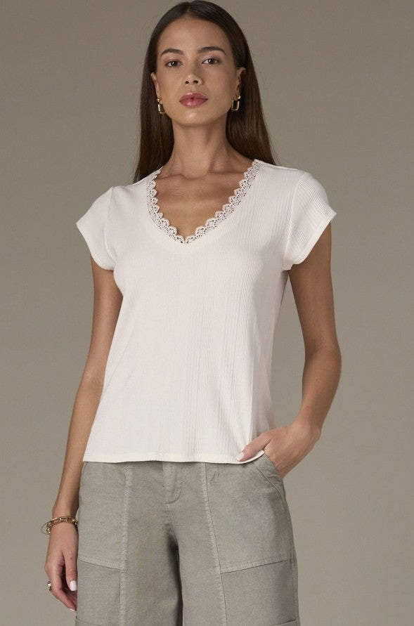 Cap Sleeve V-neck w/Lace
