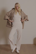 Load and play video in Gallery viewer, Pleated Scuba Crepe Boxy Top 254210
