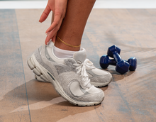 Load image into Gallery viewer, PVD Figaro Chain Anklet

