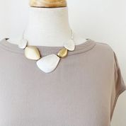 Load image into Gallery viewer, Short Necklace on Snake Chain with Scratch Metal Pebbles
