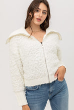 Load image into Gallery viewer, TEDDY YARN SWEATER JACKET

