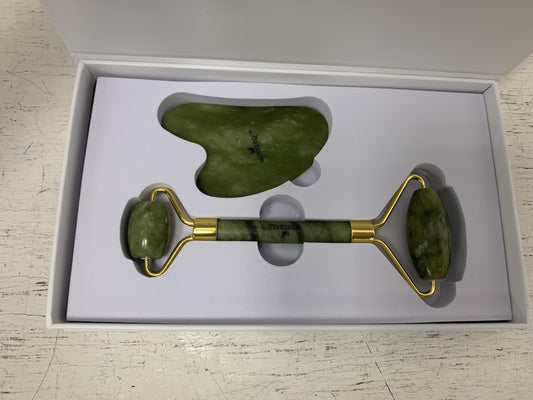 Jade Roller and Gua Sha Set SALE