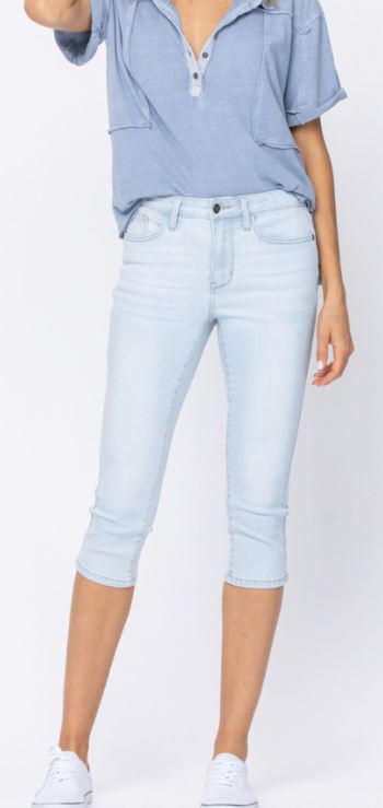 MID RISE 20" INSEAM CAPRI