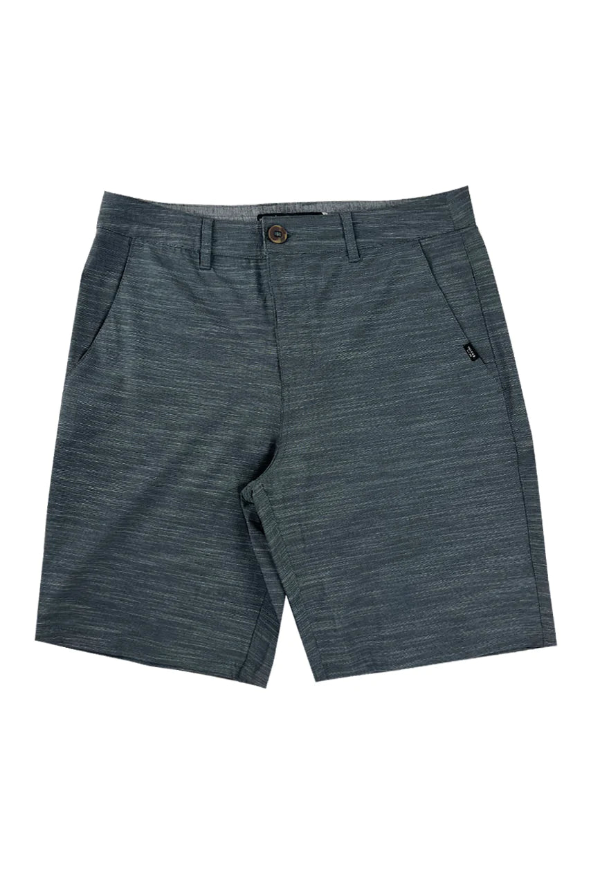 Leisure Loose Hybrid Short 9"