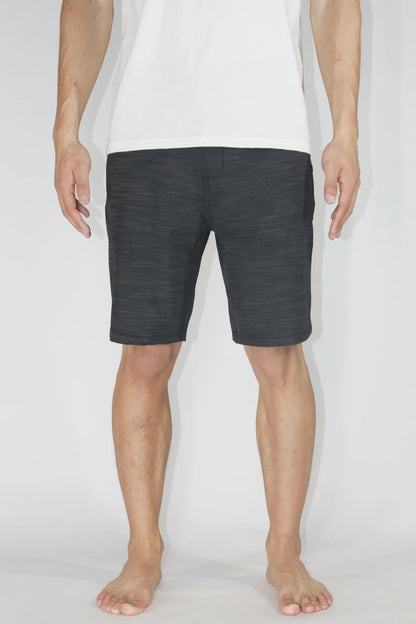 Leisure Loose Hybrid Short 9"