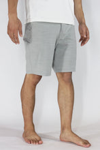 Load image into Gallery viewer, Leisure Loose Hybrid Short 9&quot;
