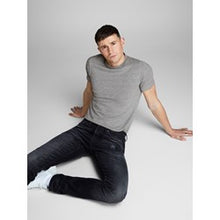 Load image into Gallery viewer, Basic O-Neck Tee
